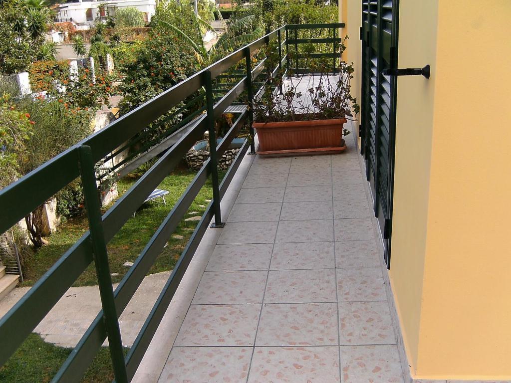 Bed and Breakfast Vento Dell'Est Сан-Катальдо Номер фото